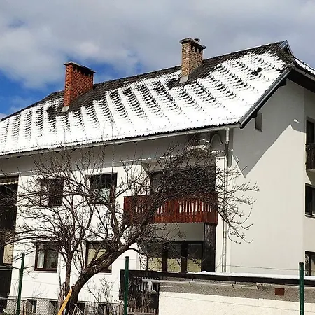 Lägenhet Cozy Nest In The Heart Of